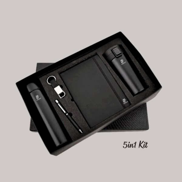 The Classic Black Welcome set