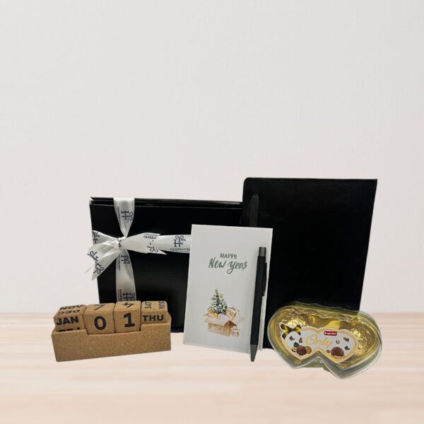 The Classic Black Edition – New Year Gift Hamper