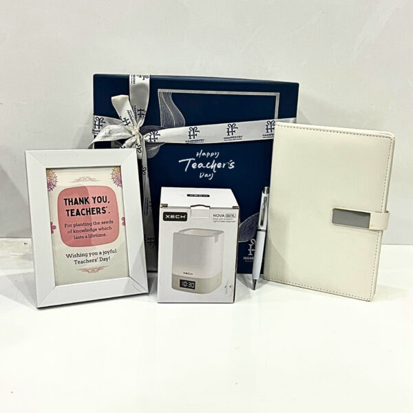 The Guiding Light Hamper
