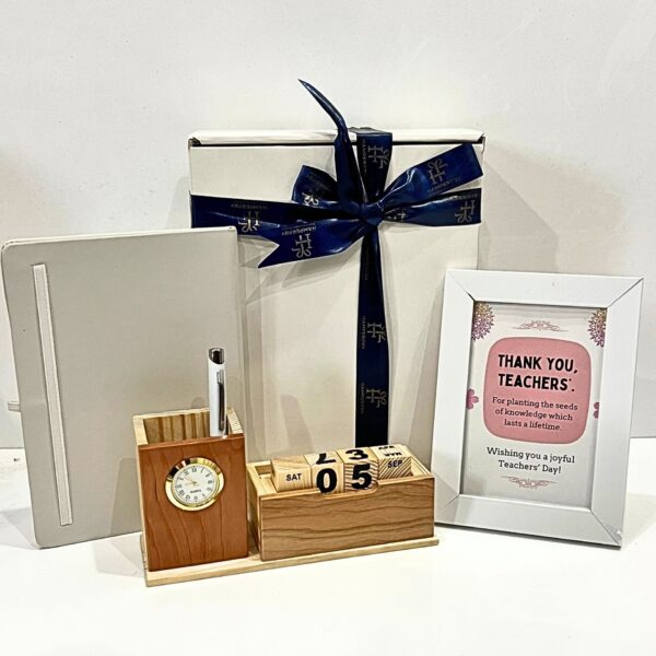 The Inspiration Desk Hamper – Premium Teacher’s Day Gift Set